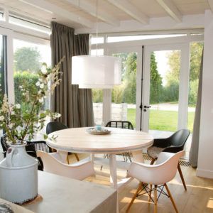 beachhouse-soute-accommodatie-eethoek